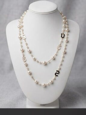 Brand new reversible Pearl CC and Number Long Necklace - Cream Pearls